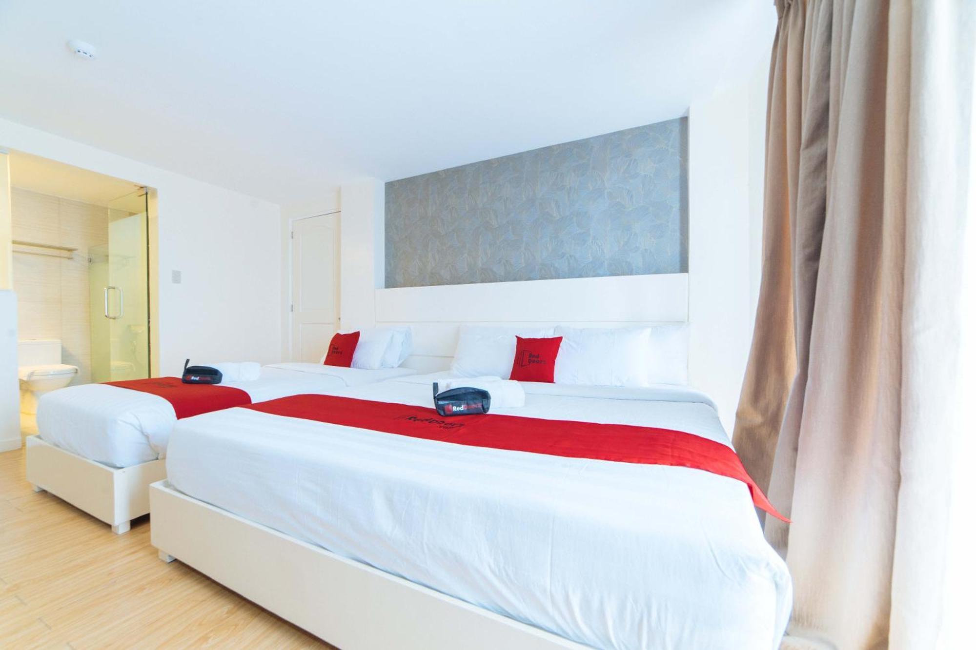 Reddoorz Plus At Hotel Metro Kalibo Extérieur photo