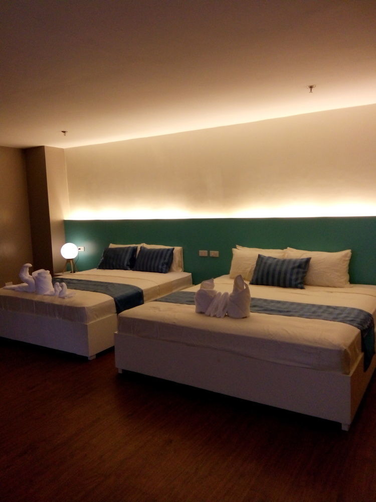 Reddoorz Plus At Hotel Metro Kalibo Extérieur photo