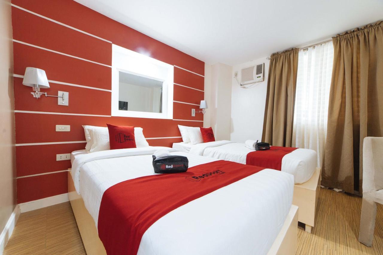 Reddoorz Plus At Hotel Metro Kalibo Extérieur photo