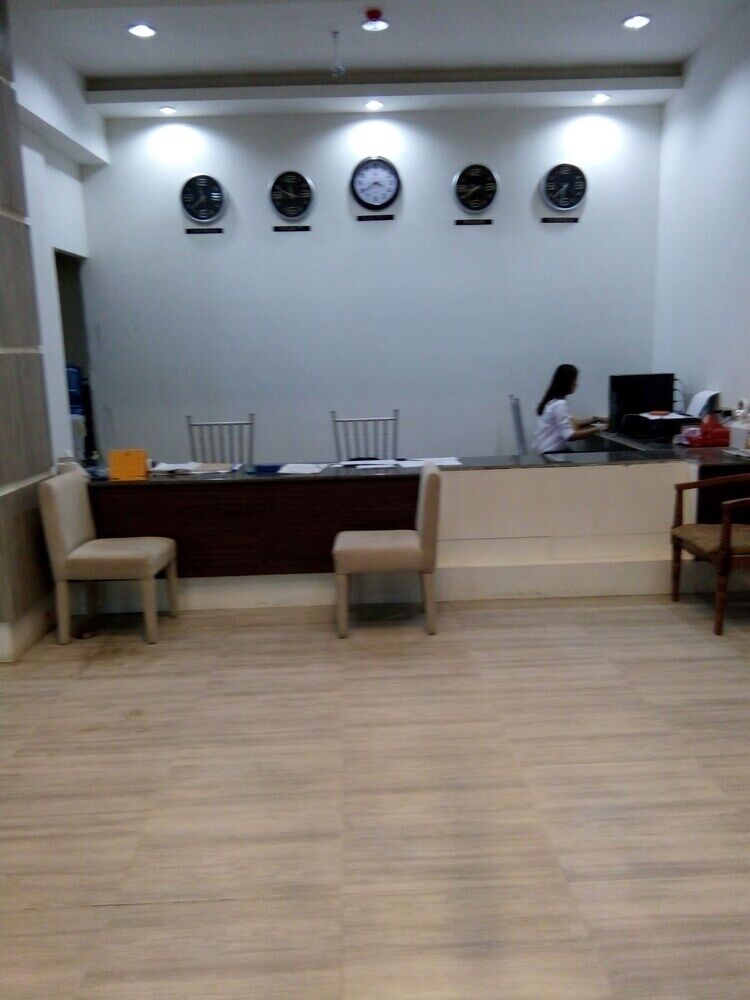 Reddoorz Plus At Hotel Metro Kalibo Extérieur photo